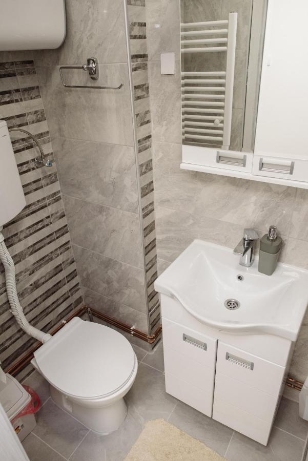 Dill Apartment Суботица Экстерьер фото